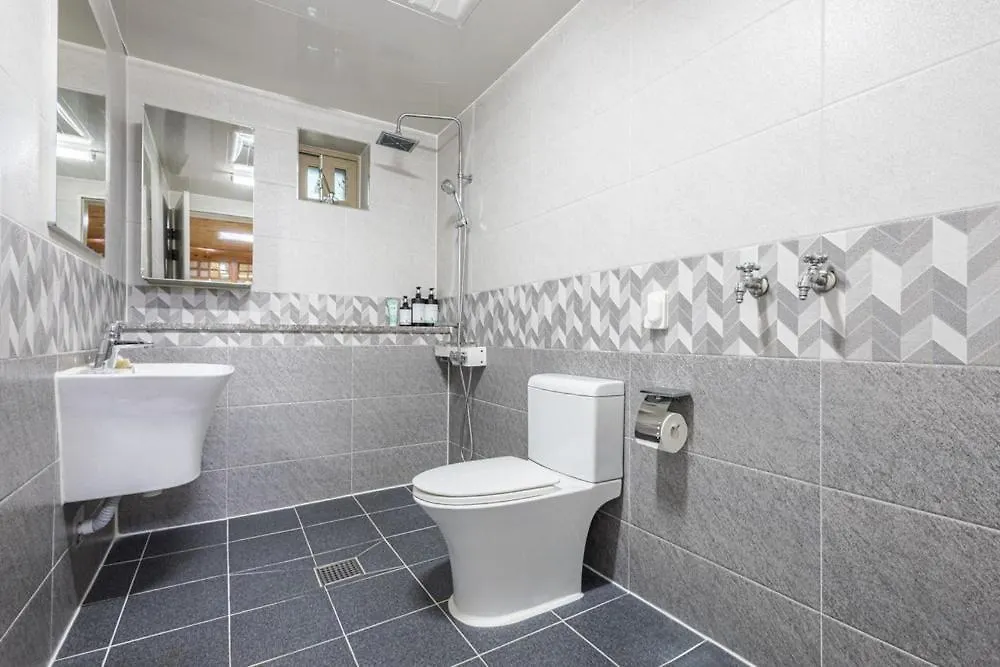 Plitvice Pension Ganghwado Incheon 3*,  South Korea